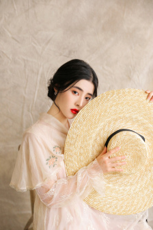 小龙女玉足娇喘蕾丝湿润